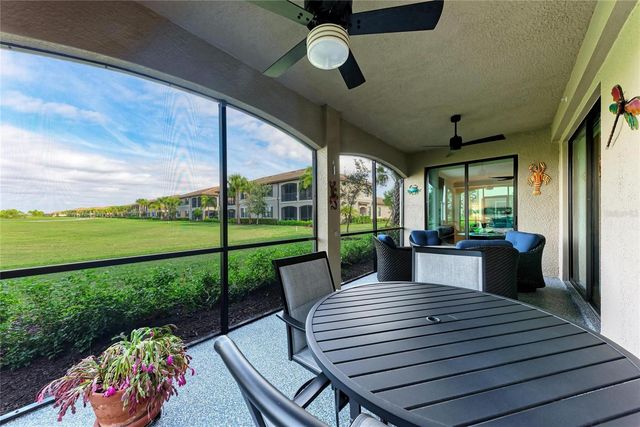 18117 GAWTHROP DRIVE 101, Bradenton, FL 34211