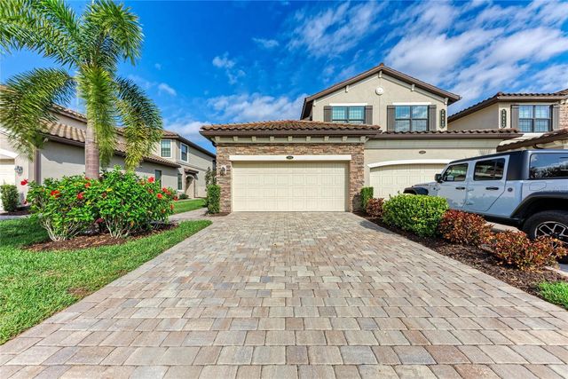 18117 GAWTHROP DRIVE 101, Bradenton, FL 34211