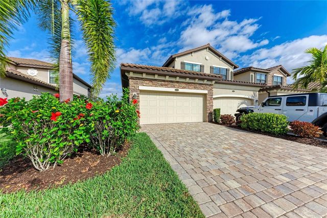 18117 GAWTHROP DRIVE 101, Bradenton, FL 34211