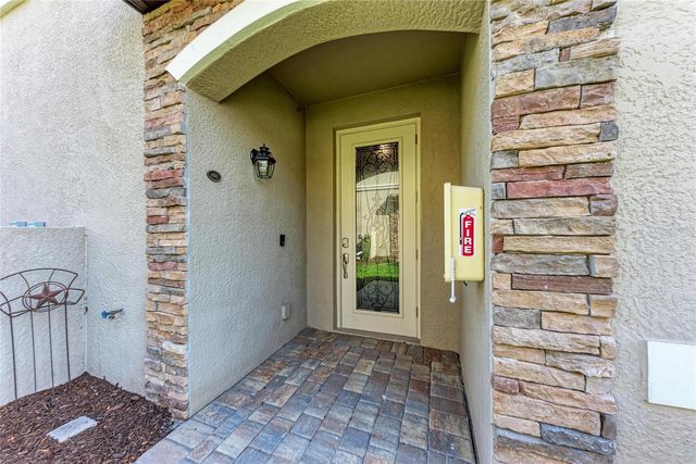 18117 GAWTHROP DRIVE 101, Bradenton, FL 34211