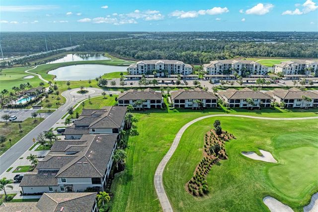 18117 GAWTHROP DRIVE 101, Bradenton, FL 34211