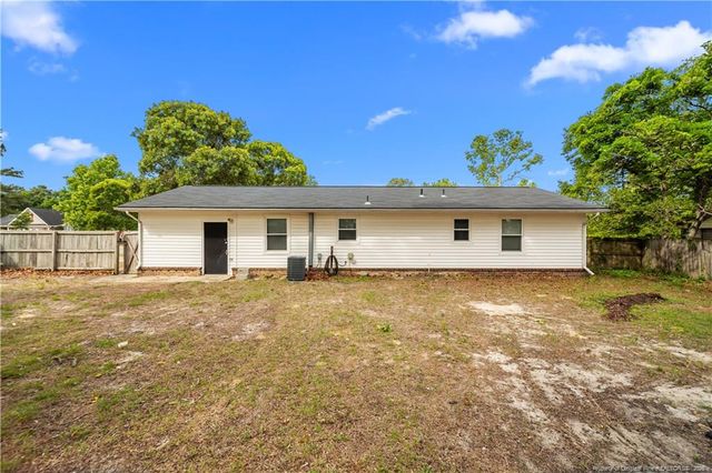 5902 Richfield Avenue, Hope Mills, NC 28348