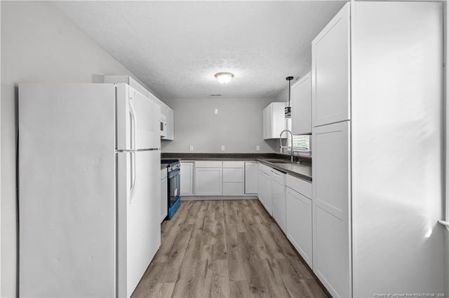 5902 Richfield Avenue, Hope Mills, NC 28348