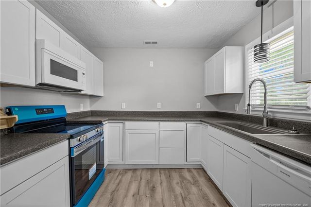 5902 Richfield Avenue, Hope Mills, NC 28348