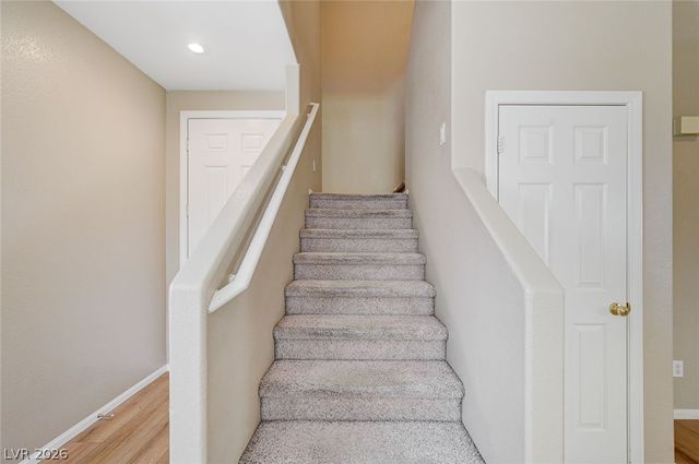1980 TOWERING PINES Street, Las Vegas, NV 89135