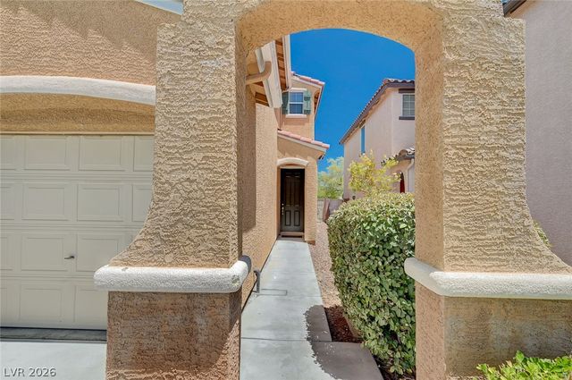 1980 TOWERING PINES Street, Las Vegas, NV 89135