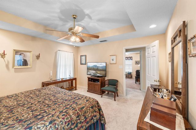 221 VZ County Road 4828, Chandler, TX 75758