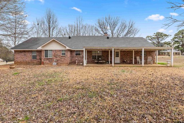 221 VZ County Road 4828, Chandler, TX 75758