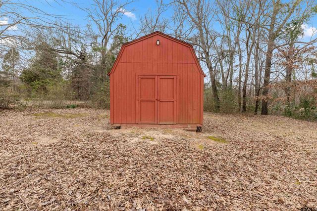 221 VZ County Road 4828, Chandler, TX 75758