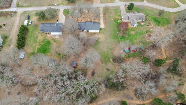 221 VZ County Road 4828, Chandler, TX 75758