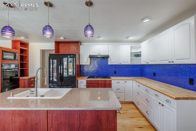 2211 Monteagle Street, Colorado Springs, CO 80909