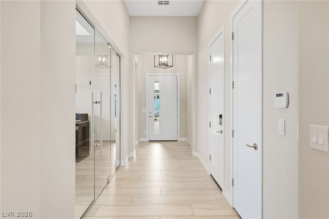 12382 Tudor Arch Drive, Las Vegas, NV 89138