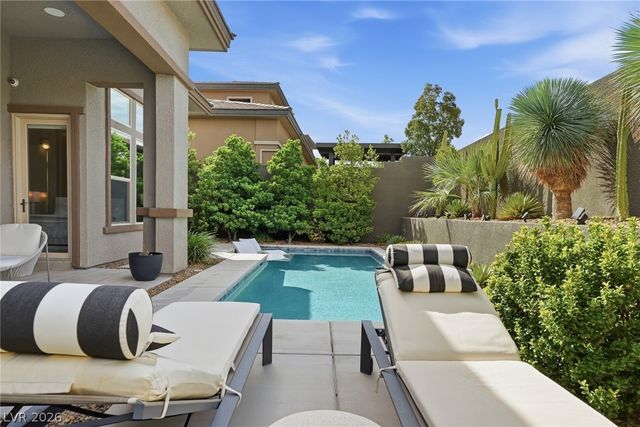 12382 Tudor Arch Drive, Las Vegas, NV 89138