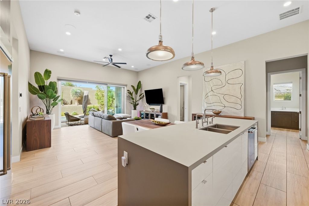 12382 Tudor Arch Drive, Las Vegas, NV 89138 — photo 4
