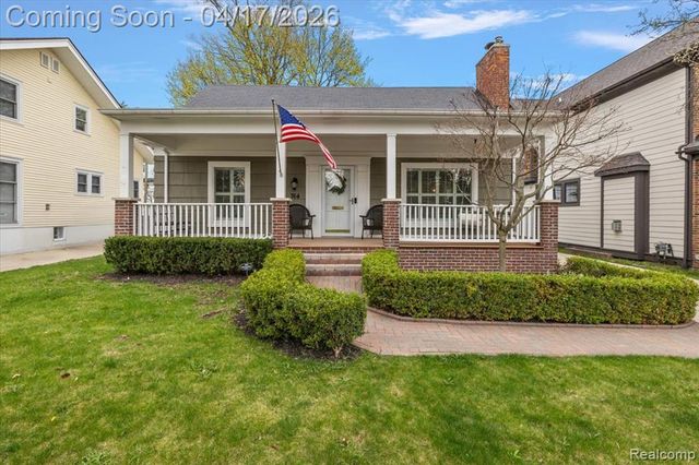 764 W Lincoln Street, Birmingham, MI 48009