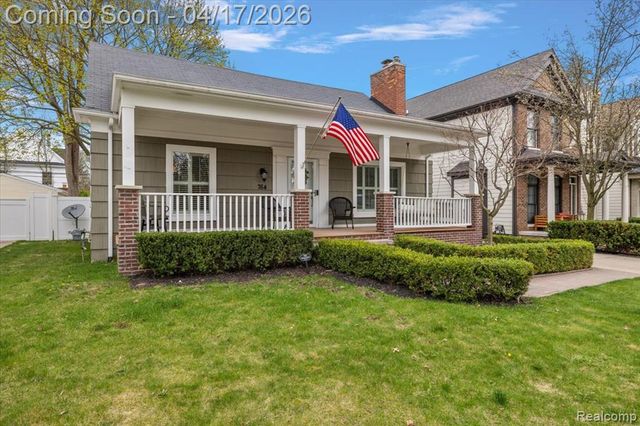 764 W Lincoln Street, Birmingham, MI 48009