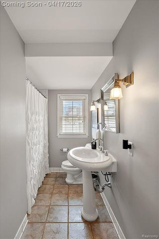 764 W Lincoln Street, Birmingham, MI 48009