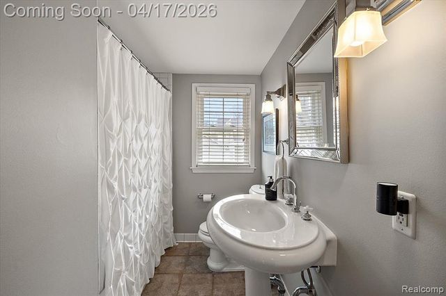 764 W Lincoln Street, Birmingham, MI 48009