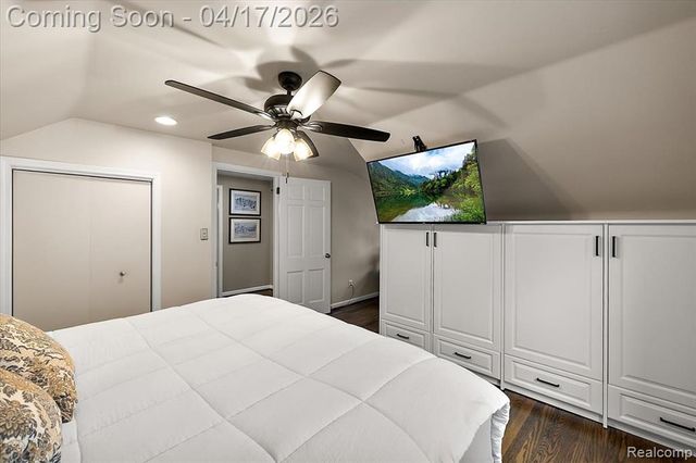 764 W Lincoln Street, Birmingham, MI 48009