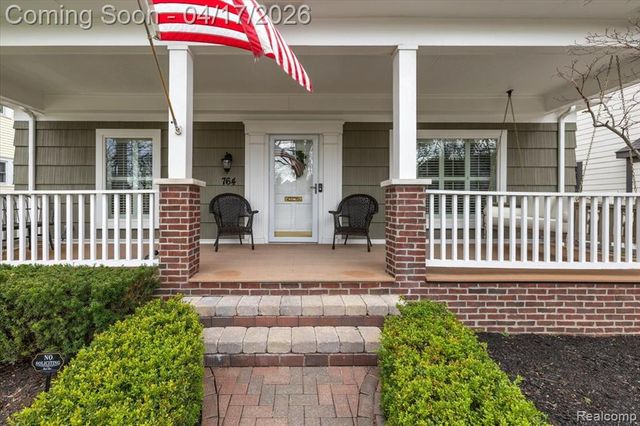 764 W Lincoln Street, Birmingham, MI 48009