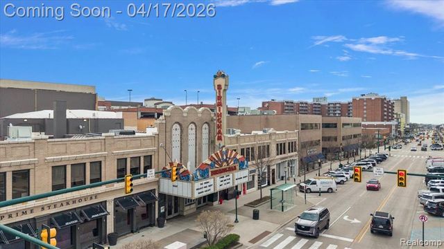 764 W Lincoln Street, Birmingham, MI 48009