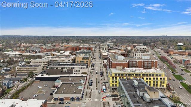 764 W Lincoln Street, Birmingham, MI 48009