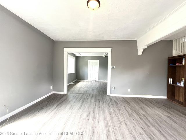 933 Porter Street, Lansing, MI 48906