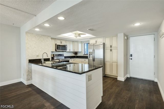 15011 Punta Rassa RD 601, Fort Myers, FL 33908