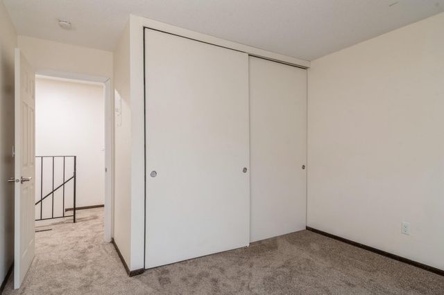 6444 84th Court N, Brooklyn Park, MN 55445