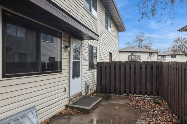 6444 84th Court N, Brooklyn Park, MN 55445