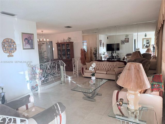 21105 NW Miami Ct, Miami Gardens, FL 33169