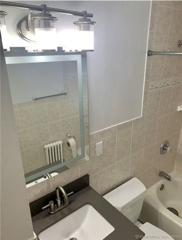 1070 East Main Street 2, Stamford, CT 06608