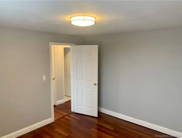 1070 East Main Street 2, Stamford, CT 06608