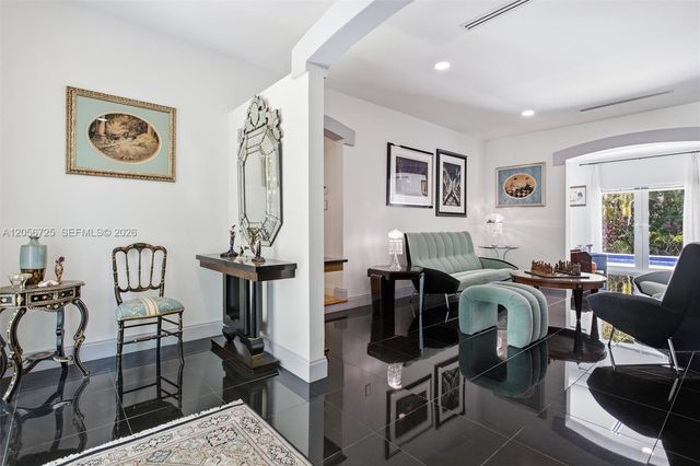 440 Tivoli Ave, Coral Gables, FL 33143
