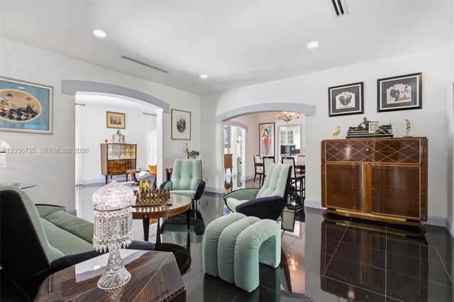 440 Tivoli Ave, Coral Gables, FL 33143