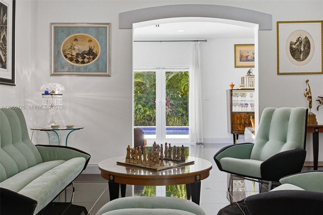 440 Tivoli Ave, Coral Gables, FL 33143