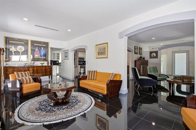 440 Tivoli Ave, Coral Gables, FL 33143