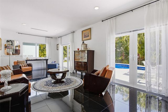 440 Tivoli Ave, Coral Gables, FL 33143