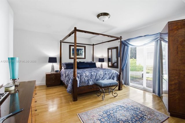440 Tivoli Ave, Coral Gables, FL 33143