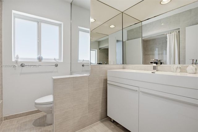 440 Tivoli Ave, Coral Gables, FL 33143