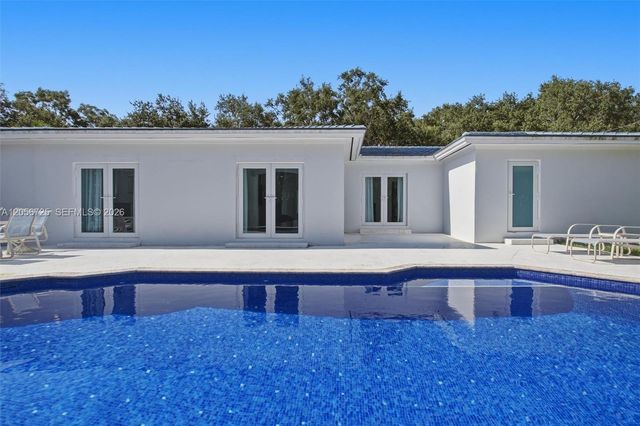 440 Tivoli Ave, Coral Gables, FL 33143