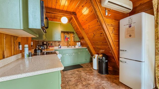 43285 W Sugar Pine, Oakhurst, CA 93644