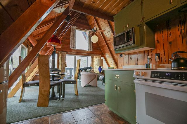 43285 W Sugar Pine, Oakhurst, CA 93644