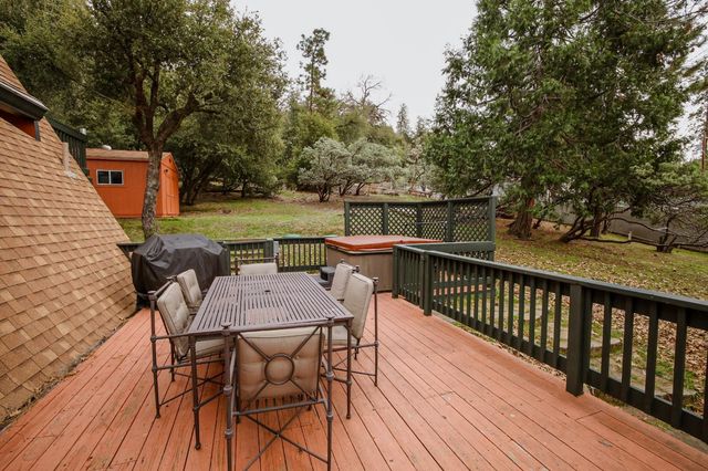43285 W Sugar Pine, Oakhurst, CA 93644