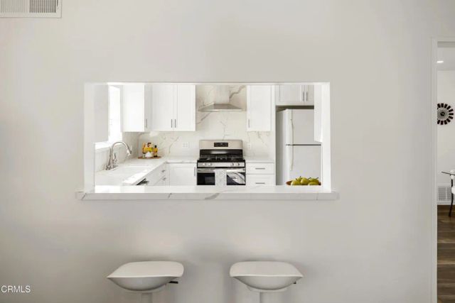 376 Hill Street, Monrovia, CA 91016