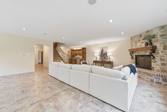 2511 E Flint Hills National Prkwy, Andover, KS 67002