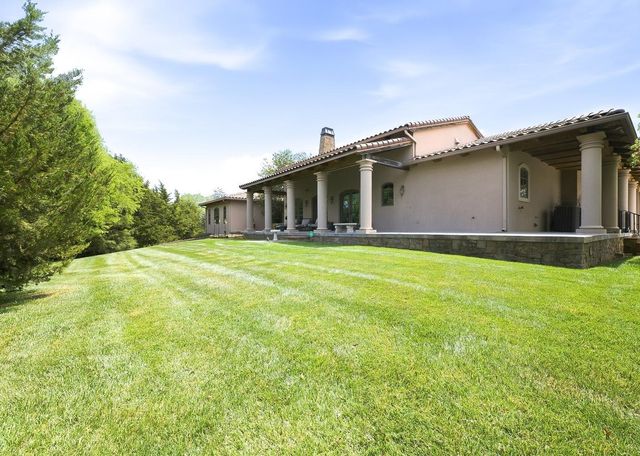 2511 E Flint Hills National Prkwy, Andover, KS 67002