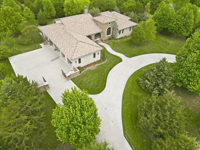 2511 E Flint Hills National Prkwy, Andover, KS 67002