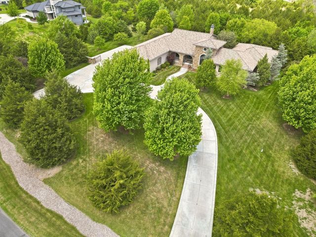 2511 E Flint Hills National Prkwy, Andover, KS 67002