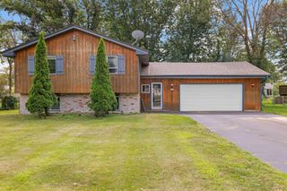 212 104th Avenue NW, Coon Rapids, MN 55448
